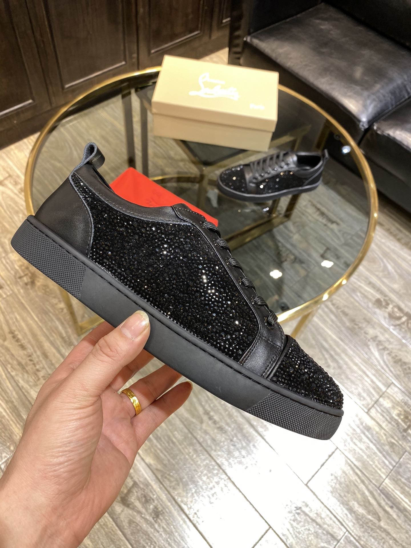 安全安いクリスチャンルブタンChristianLouboutin 靴 実物の写真 スーパーコピー必ず届く N品代引き可能国内発送後払い優良サイト